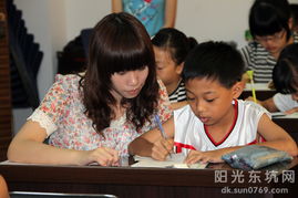 第四屆“快樂義教，共同成長(zhǎng)”大學(xué)生義教課堂暨美術(shù)輔導(dǎo)服務(wù)正式啟動(dòng)